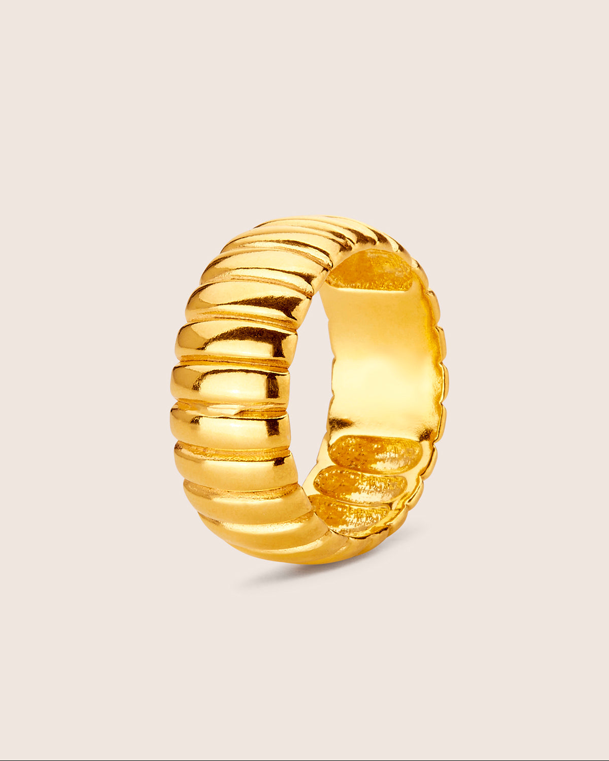 "anillo oro"