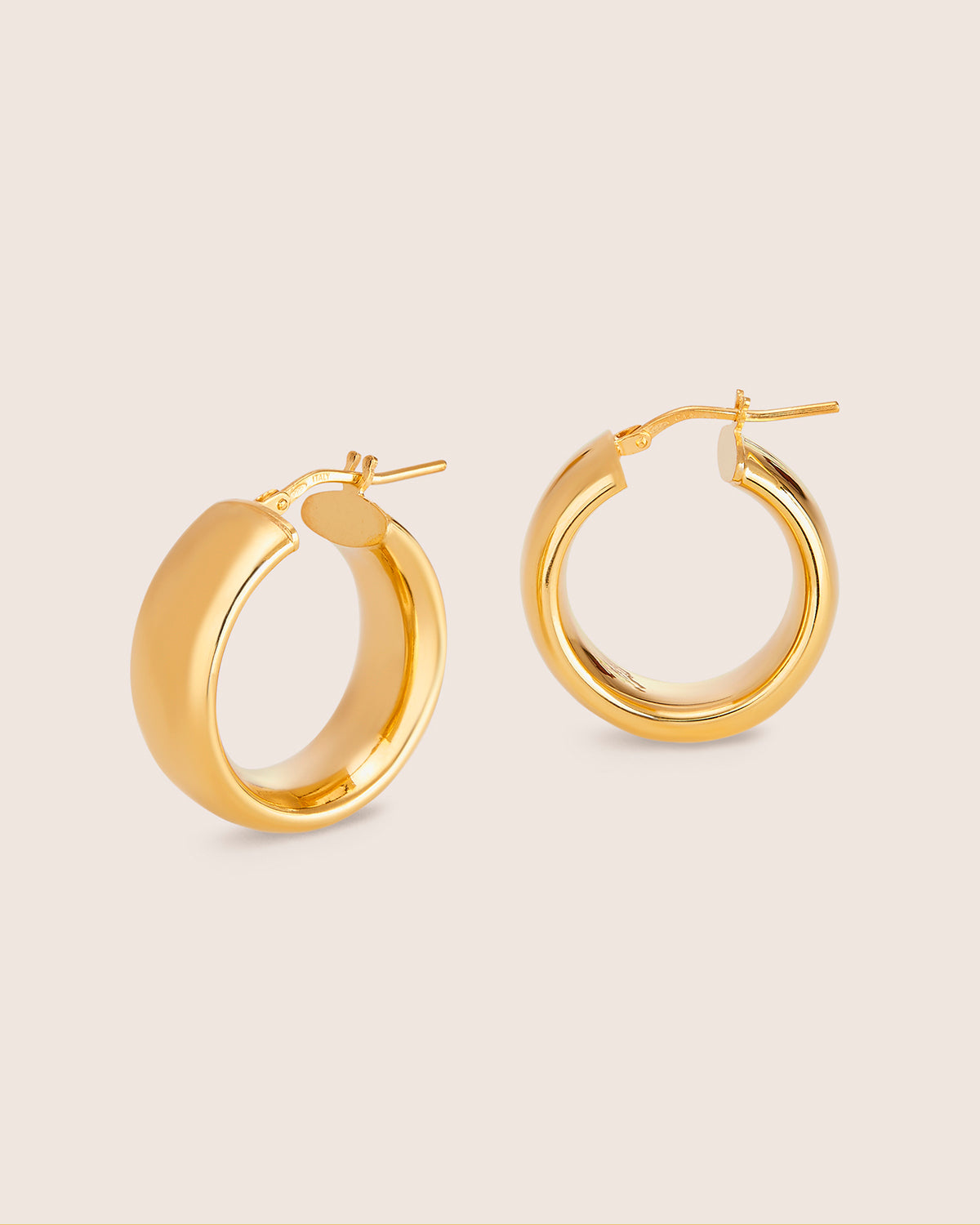 "Aros de oro para mujer